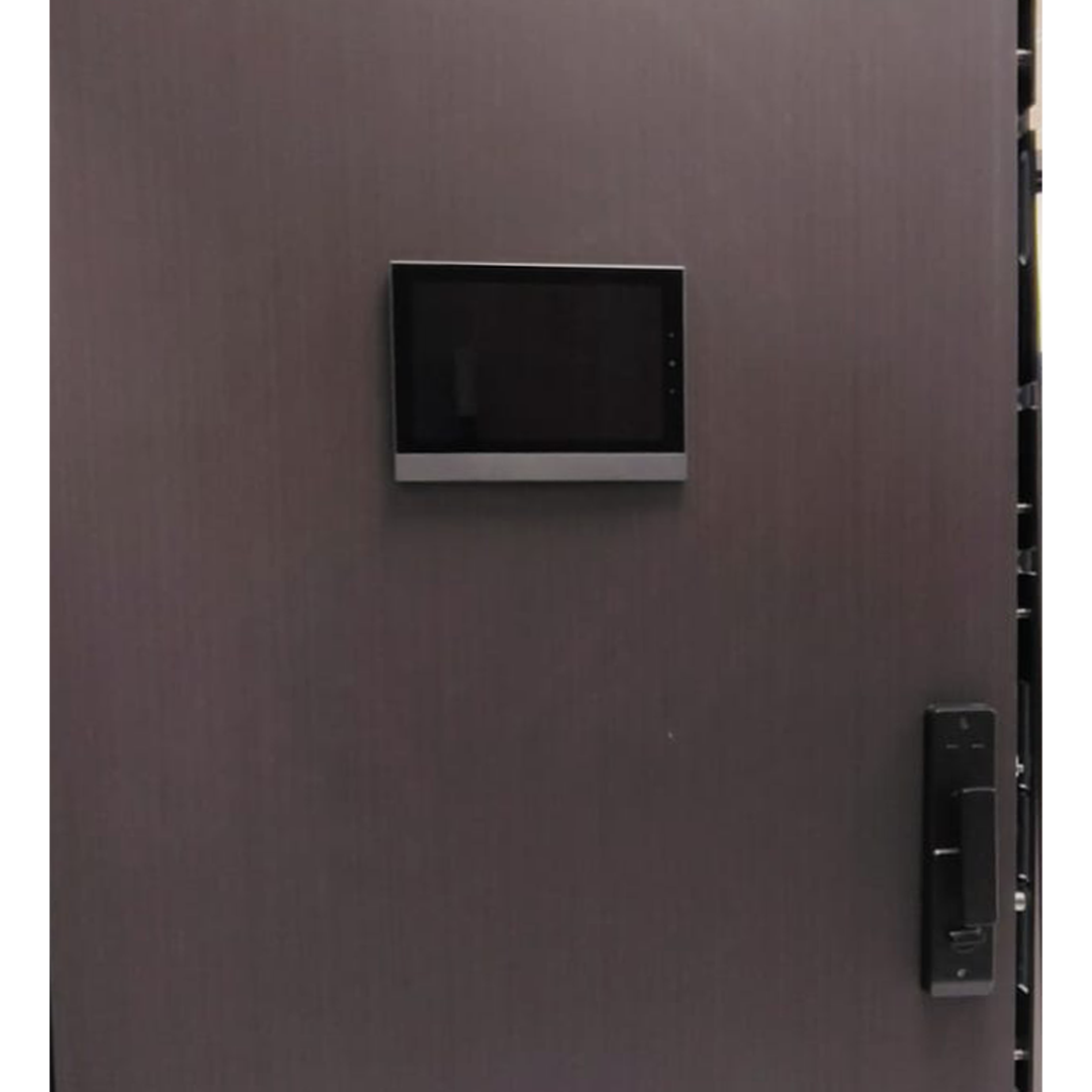 Thumbnail image of white door, front view